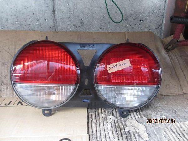 Mitsubishi town box 2002 rear left combination lamp [0115600]