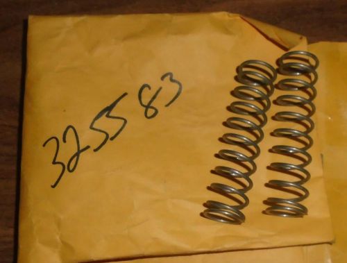 1 nos johnson evinrude omc   shift detent spring p/n 325583