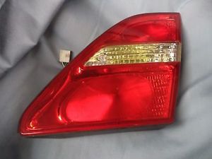 Lexus ls 430,  ls430 2001-2003 right/pass side oem trunk lid mounted tail light