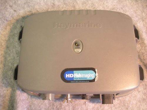 Raymarine dsm-250 hd fishimaging sounder box module