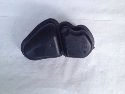 Vw passat audi a4 vacumm cannister reservoir 8d0 131 541 c oem