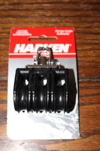 Harken carbo 29 mm triple air block, 8mm line, swivel,  new never used