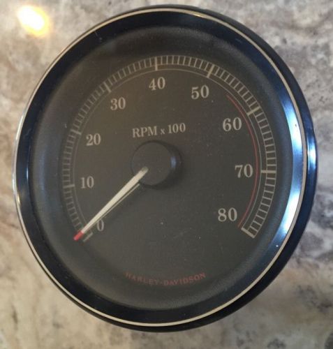 2007 multi fit harley davidson fl touring  flht tachometer 67348-04b used takeof