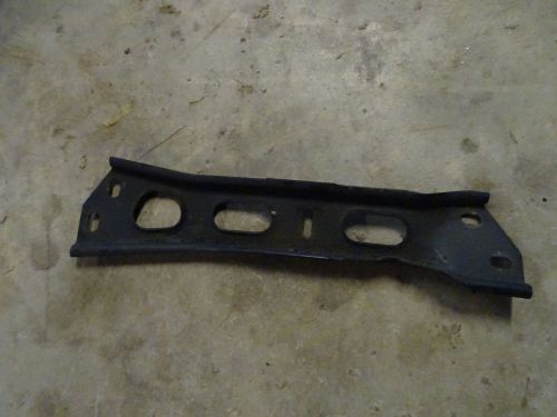 82-92 camaro firebird transmission crossmember t5 700r4 support bracket