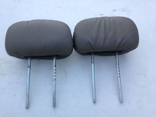 1996 jeep grand cherokee front seat head rests ( leather )