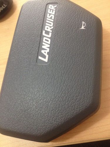 New! oem! lj70lv toyota land cruiser horn pad