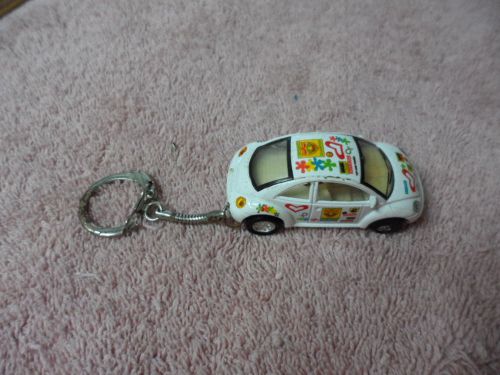 Vw beetle &#034;love&#034; keychain