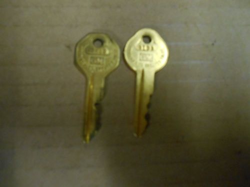 1962 chevrolet golden anniversory gold keys