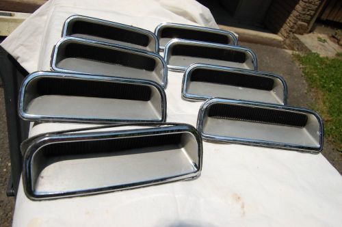 71 barracuda cuda fender louvers gills 8 piece package 1971 used