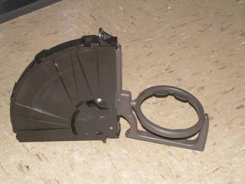 99 to 04 saab 9-5 in dash retractable cup holder oem