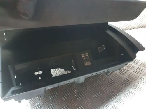 Audi a3 8v glovebox  1130566x  2013