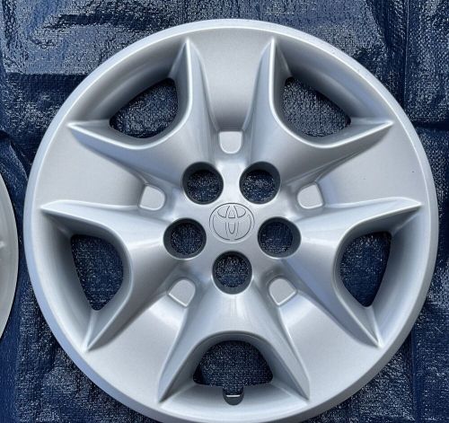 2000 - 2005 toyota celica hubcap oem wheel cover new old stock **please read