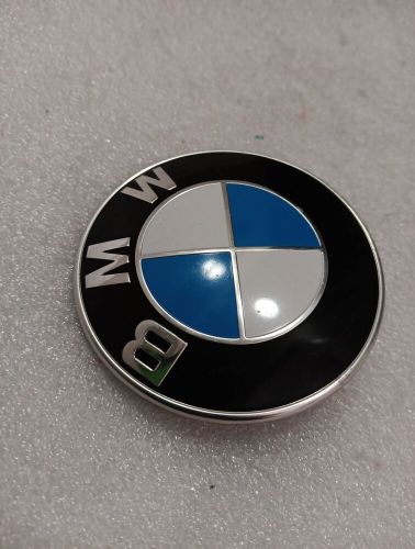 2011-2016 trunk emblem badge logo 813237505 bmw f10 550i 535i 528i oem