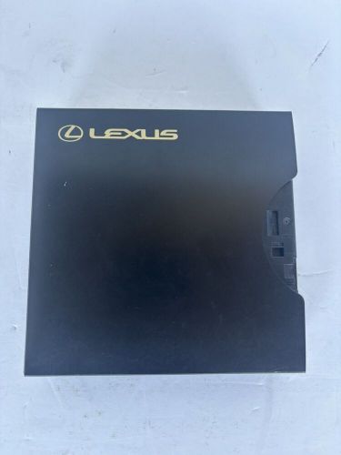 Lexus multi-disc play 6-disc cd magazine model crw1342-b