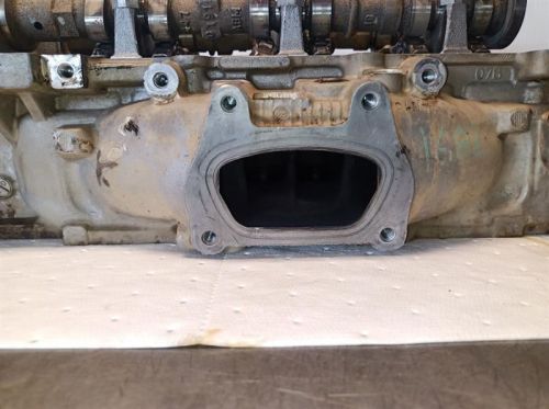 3.6l driver left cylinder head from 2014 jeep wrangler 10861529