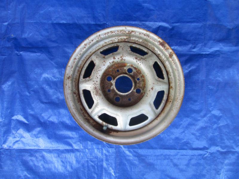 1969 70 71 72 73 74 75 76 bmw 2002 - e10 vintage original spare rim