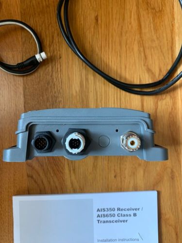 Raymarine - ais350 - ais receiver w/ cables - e32157 - tested / working