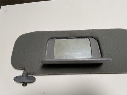 1994-2004 ford mustang passenger right side sun visor nonlighted gray cloth