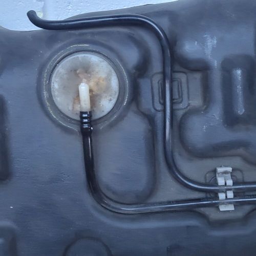 Nissan juke 1.5 diesel fuel tank 2014 2015 2016 2017 2018 2019