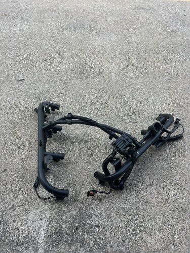 Used gm 8.1/mercruiser 496 fuel rail assemblies