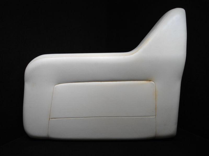(stock # c-lo 39) bottom seat cushion white pontoon