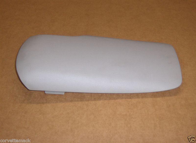 Corvette console box door lid cover 97,98,99,00,2000,01,02,03,04