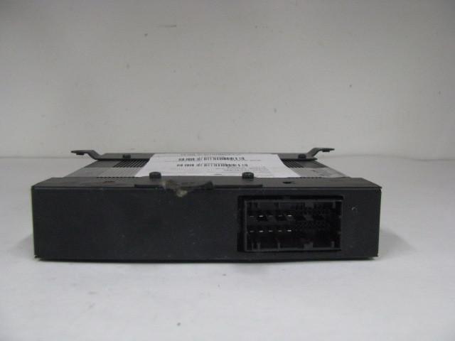 Amplifier land rover discovery 1999 99 2000 00 396571