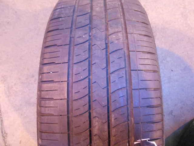 Kumho 225/60/17 tire solus kh16 p225/60/r17 98h 5/32 tread