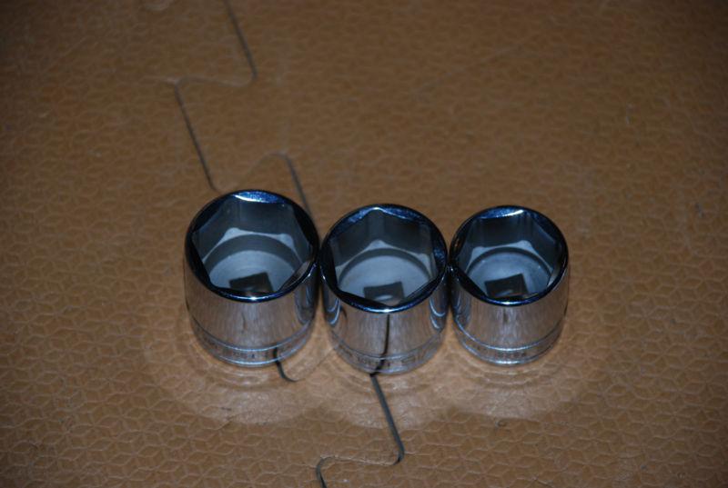 Snap on set of 3 3/8" dr shallow chrome sockets 7/8", 15/16" and 1" mint