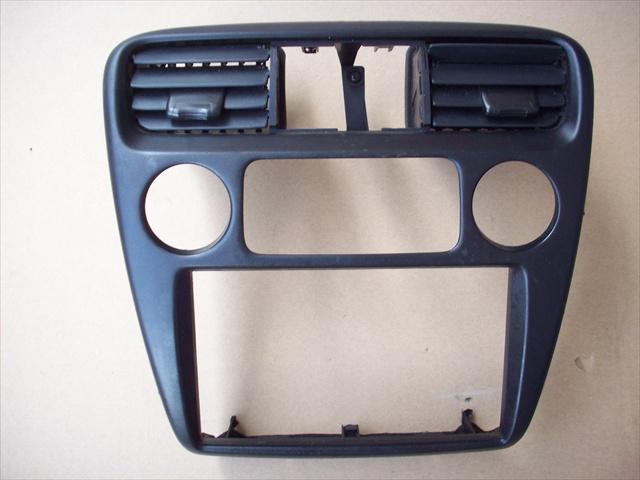 1998 1999 2000 honda accord center dash console cover (right vent defect)