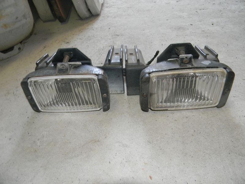  85-90 firebird trans am gta fog lights pair fog running lights 