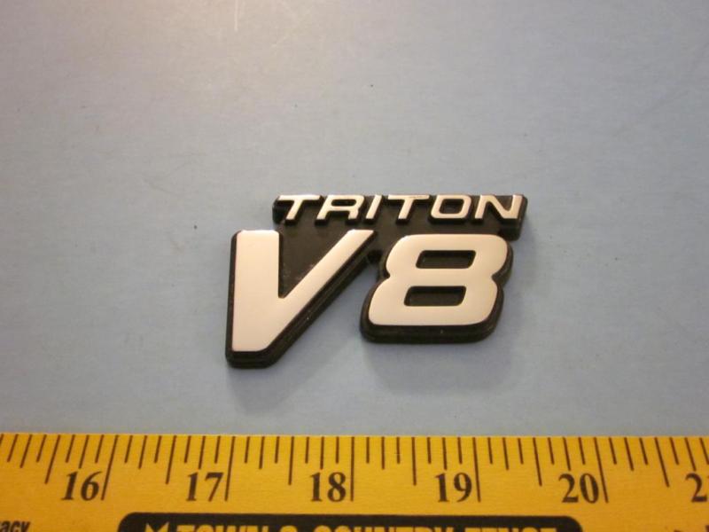 Ford triton pickup 4x4 v 8 chrome factory body emblem