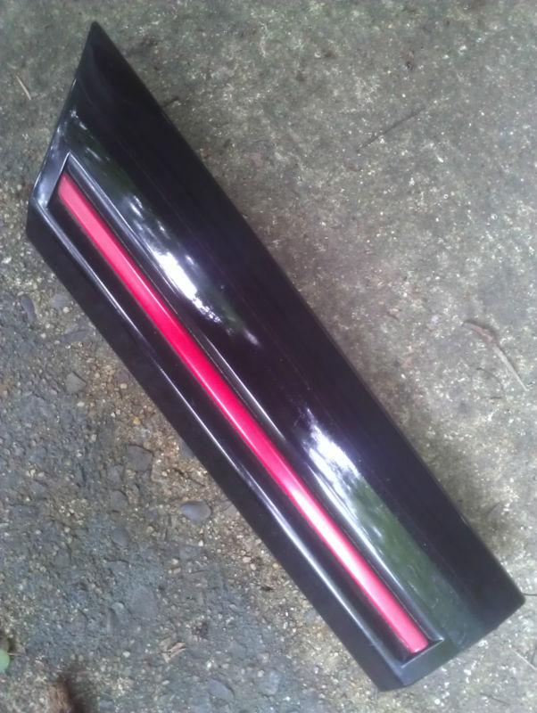 Thunderbird turbo coupe right  front fender trim 1987 -1988