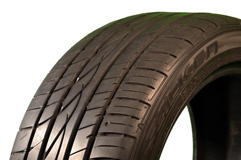 225/50/17 falken ziex ze912 94v 75% left