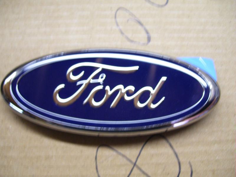 Ford oem emblem badge plate f85z1542528a