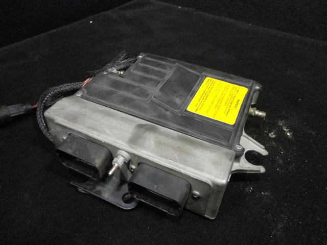 Emm/ecu control unit #586735 johnson/evinrude 2000 200hp outboard electric (660