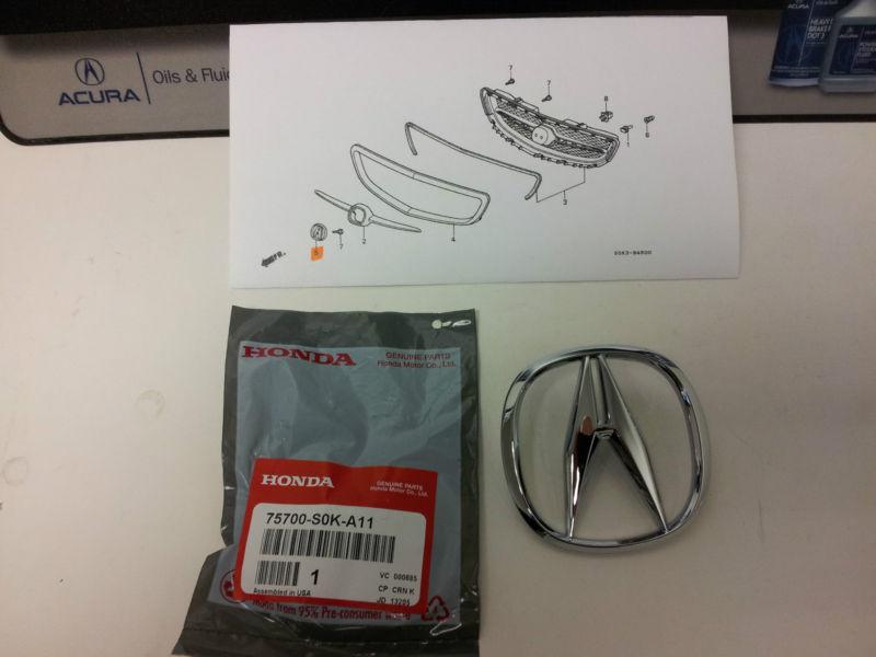 Acura oem factory front emblem 1999-2001 tl 