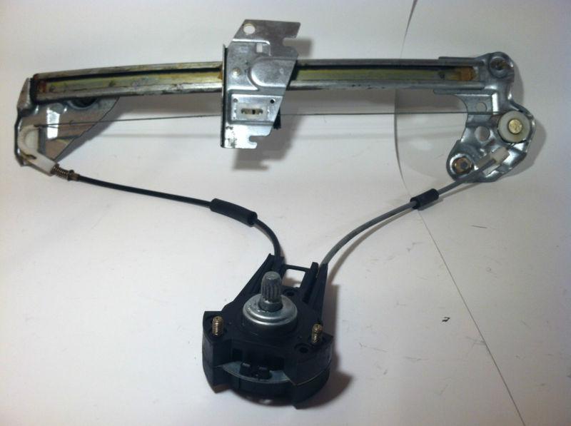 00 ford escort right front window regulator manual rh passenger side