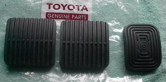 Toyota land cruiser~~landcruiser fj40 clutch*brake*gas--pedal  pedal pads  79-88