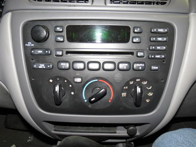 2006 ford taurus radio trim dash bezel 2517289