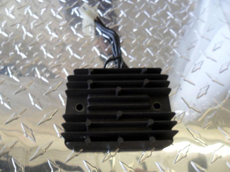 2000 suzuki gsxr 750 regulator rectifier