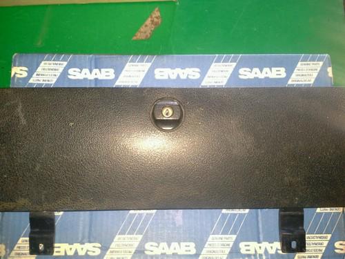 Saab 99 - glove box door with 2 good hinges