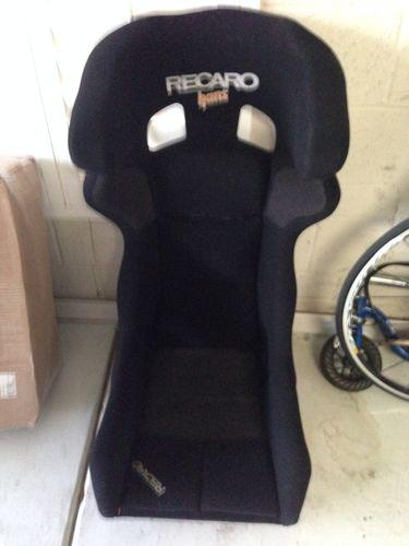 Recaro pro racer hans seat - excellent condition