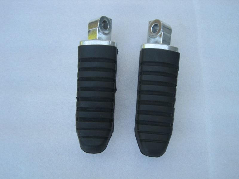 06 07 08 09 boulevard vzr18 m109 m109r left  and rightpassenger footpeg foot peg