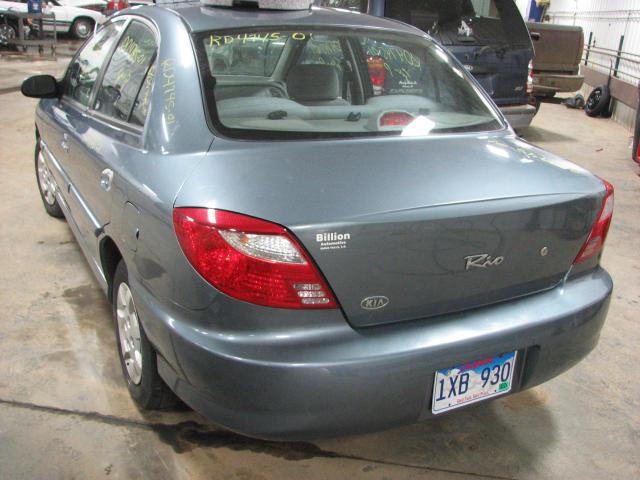 2001 kia rio tail lamp light left