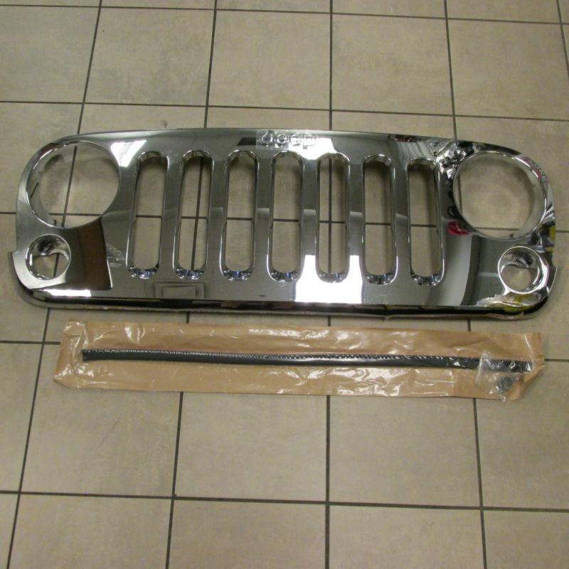 2007-2012 jeep wrangler jk chrome front grille mopar oem