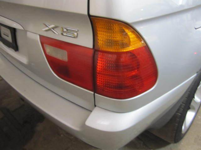 Tail light bmw x5 2000 00 2001 01 2002 02 03 right 660840