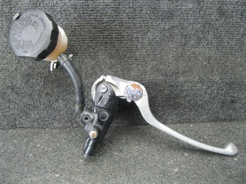 07 suzuki gsxr gsx-r 750 front brake master cylinder 70h