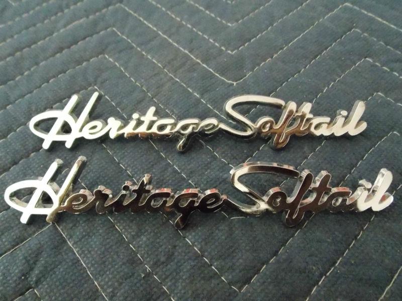 Harley " heritage softail " script front fender emblems / badges ( flst flstc )