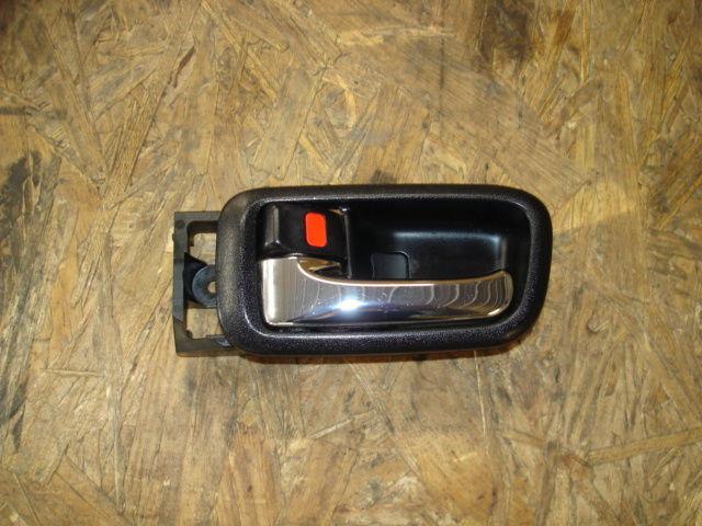 01-05 lexus is300 door lock opener handle oem lf or lr